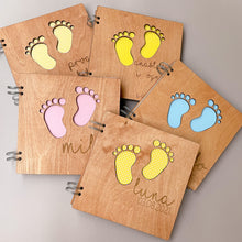 Učitaj sliku u Galeriju, Stopalca Album za fotografije - poklon za novorođenče