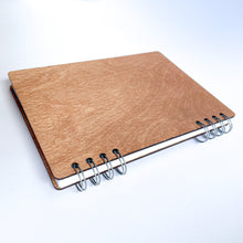 Učitaj sliku u Galeriju, Šapice sveska - crna