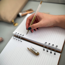 Učitaj sliku u Galeriju, Rokovnik Lav - metalik zlatna