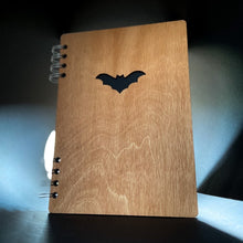 Učitaj sliku u Galeriju, Slepi miš sveska