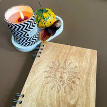 Učitaj sliku u Galeriju, Skeleton Smile sveska